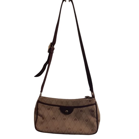 Lovely Aigner Beige Logo Shoulder Bag w Adjustable Strap - Picture 1 of 16